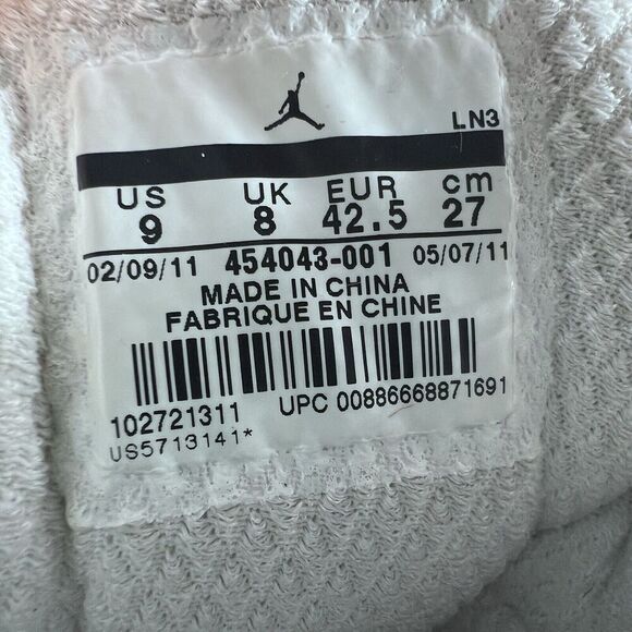 Jordan BCT Mid Black/Silver Lace Up Athletic Shoes Sneakers Men's Size 9 - Picture 8 of 8